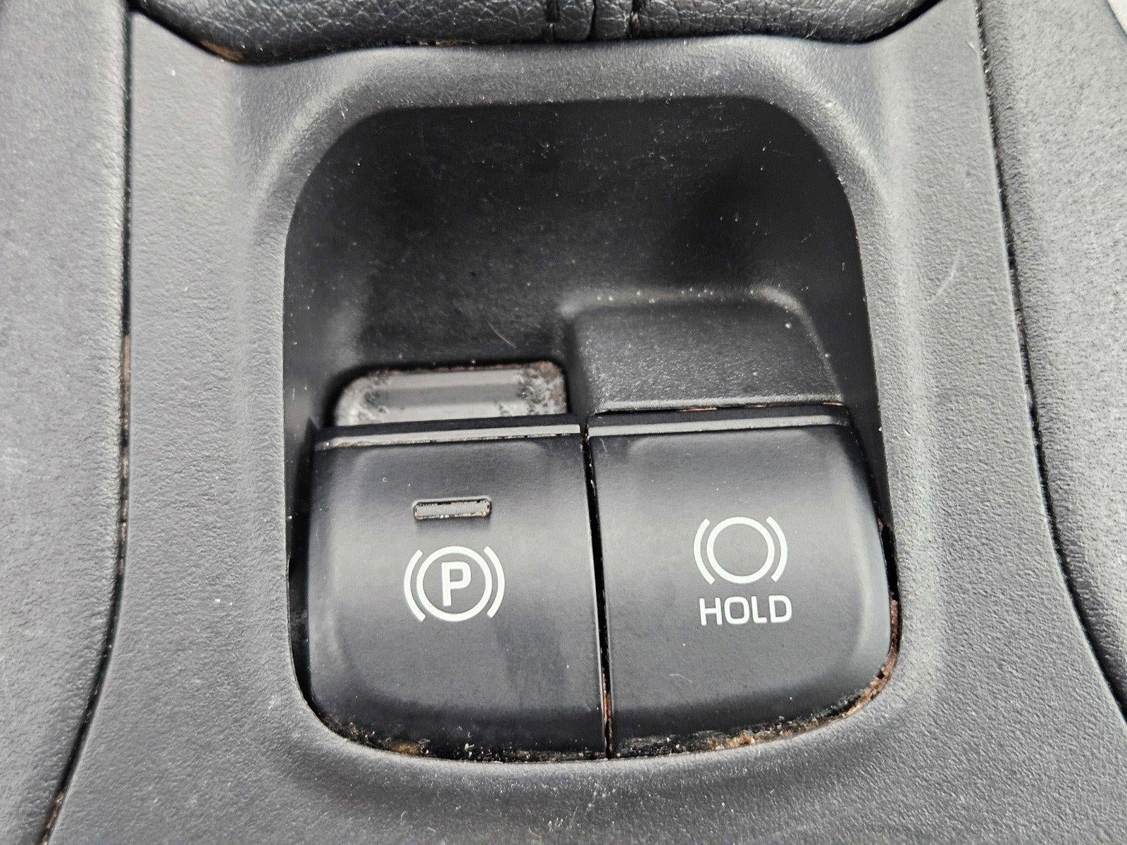 Used 2023 Toyota Corolla Cross LE AWD/4WD image 20