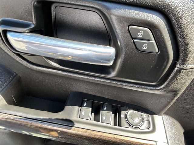 Used 2022 Chevrolet Silverado 1500 LT Trail Boss w/ LT Trail Boss Premium Package AWD/4WD image 19