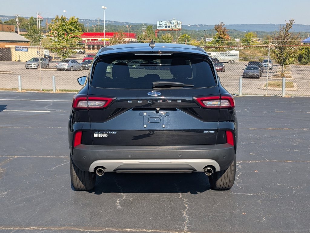 Certified 2023 Ford Escape Active w/ Tech Pack #1 AWD/4WD image 8
