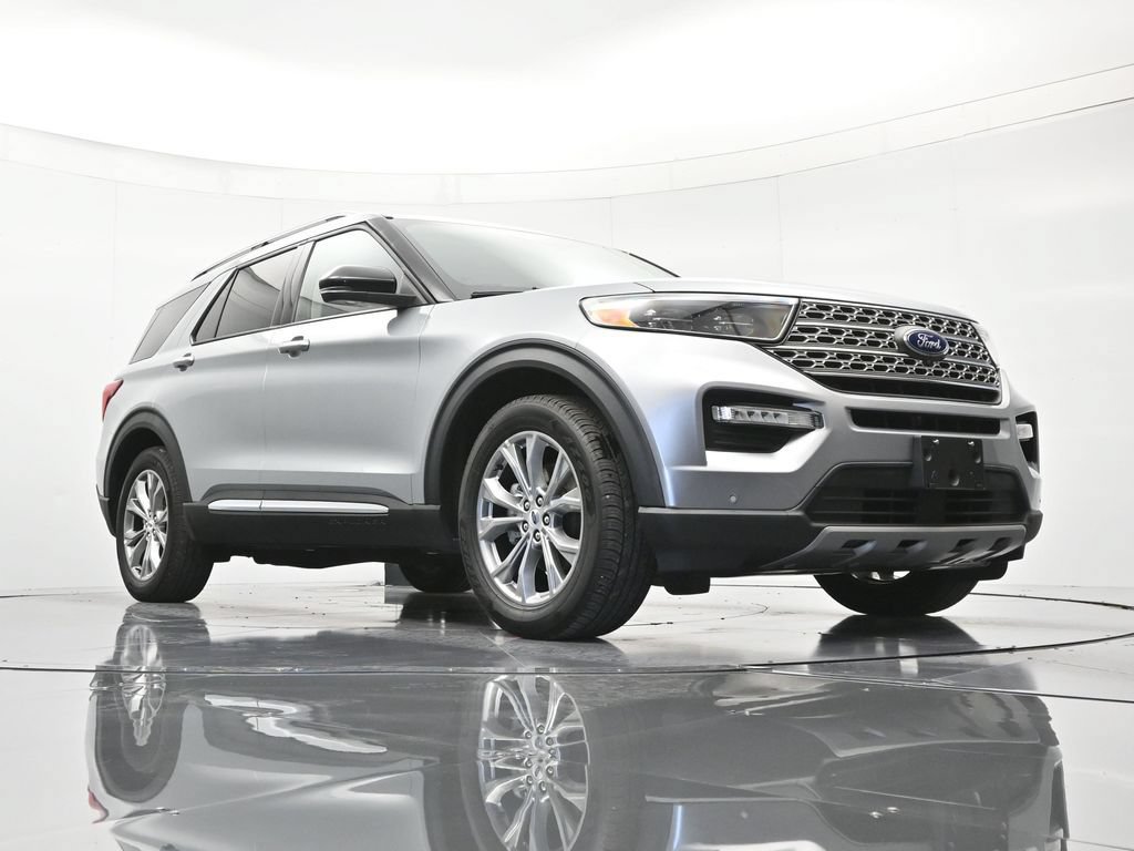 Certified 2023 Ford Explorer Limited w/ Equipment Group 301A RWD image 39