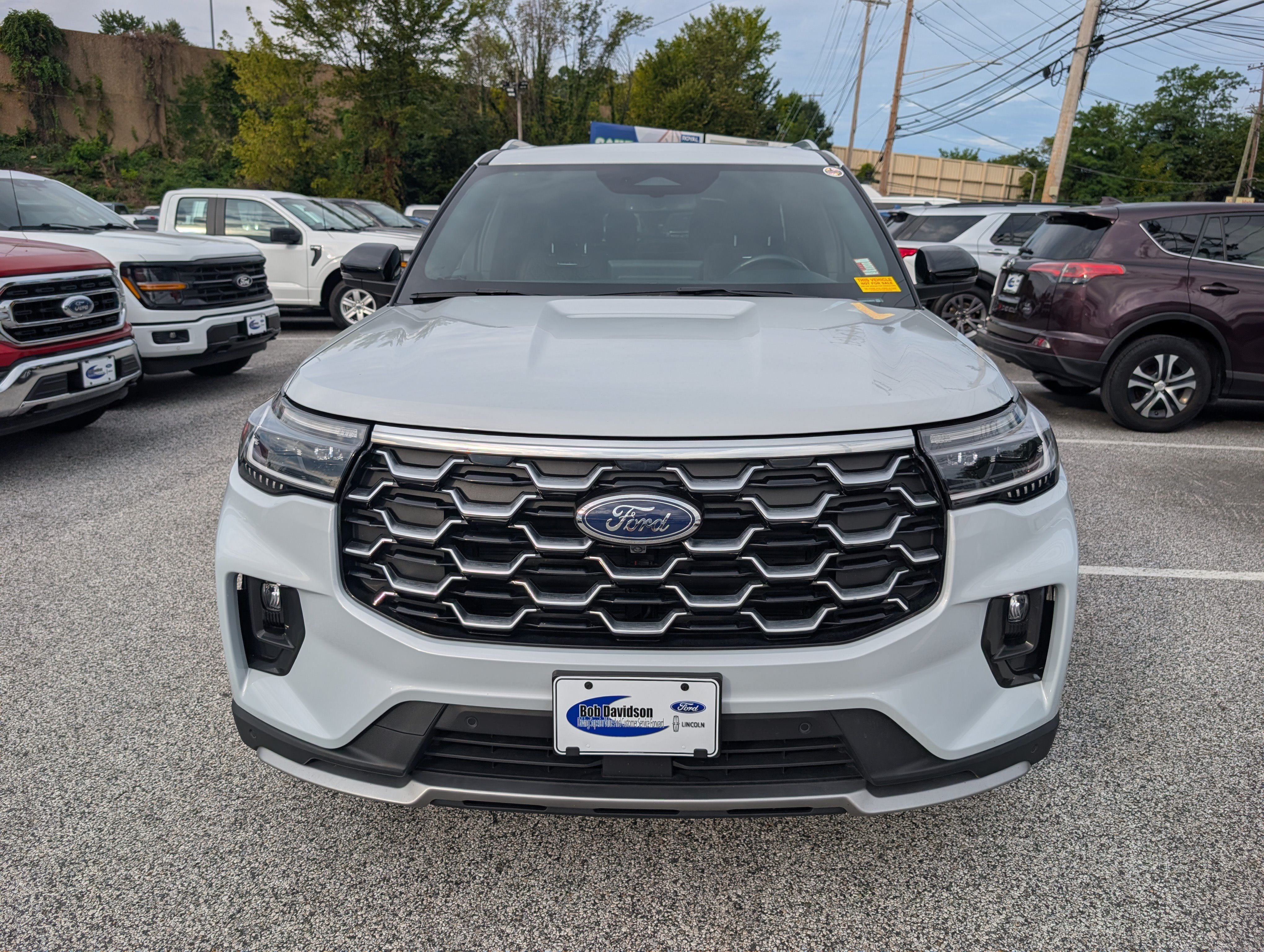 Certified 2025 Ford Explorer Platinum w/ LUX Leather Package AWD/4WD image 10