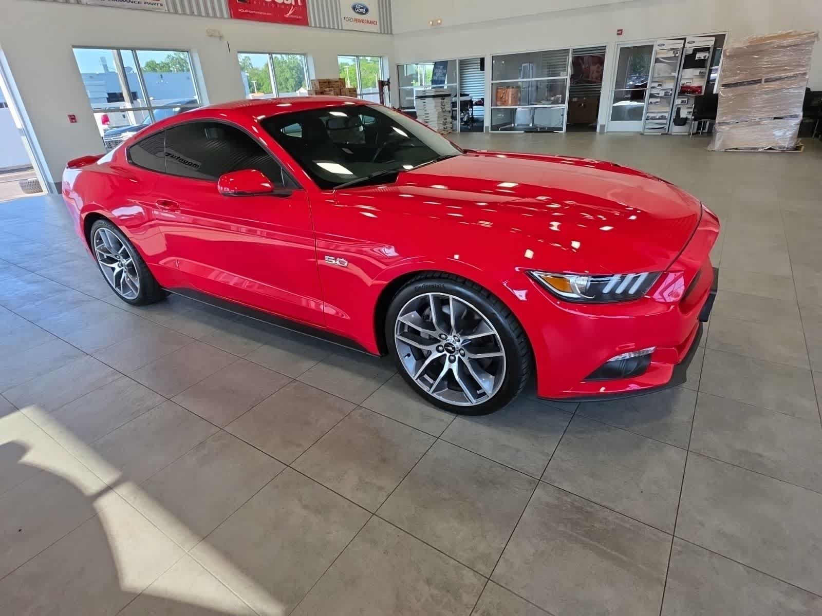 Certified 2017 Ford Mustang GT Premium RWD image 5