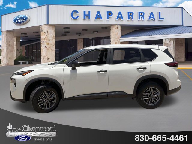 Used 2024 Nissan Rogue S FWD image 3