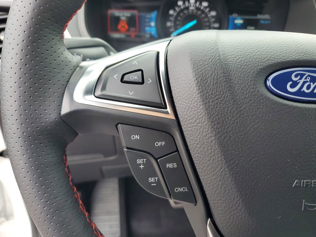 Certified 2024 Ford Edge ST-Line image 20