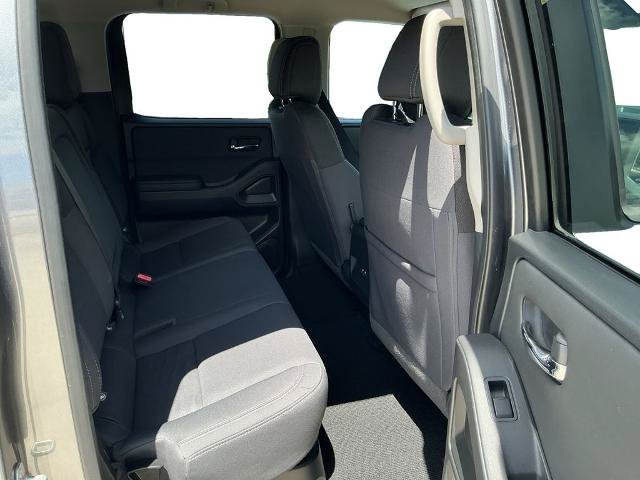 Used 2024 Nissan Frontier SV RWD image 27