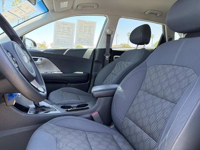 Used 2021 Kia Niro LX FWD image 21