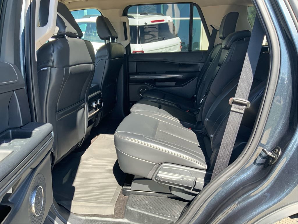 Certified 2023 Ford Expedition XLT image 12