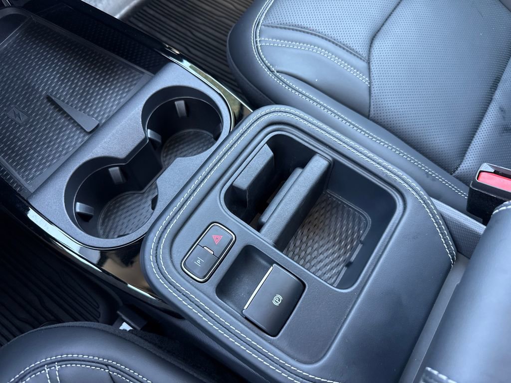 Certified 2025 Ford Mustang Mach-E Premium image 23