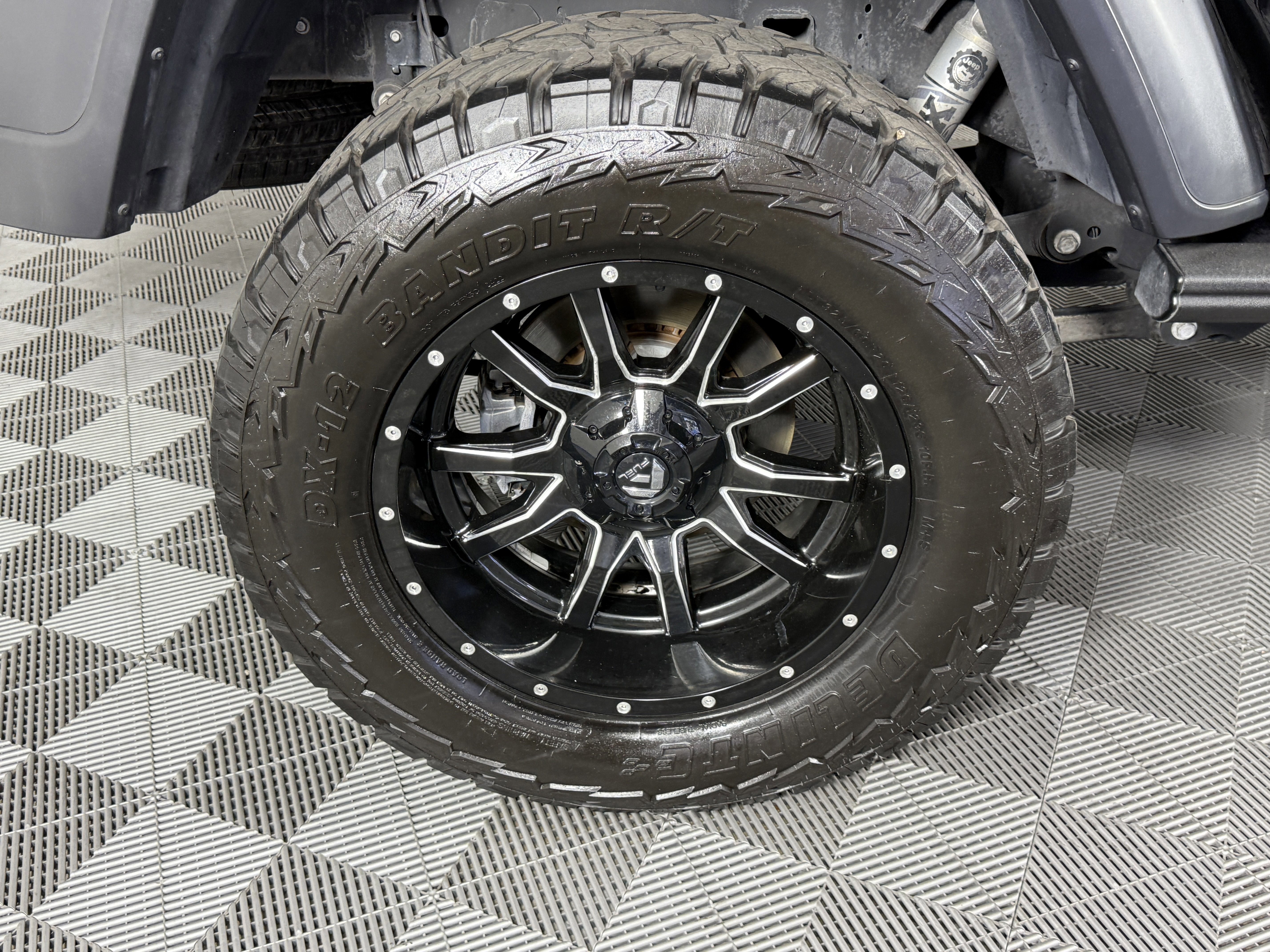 Used 2020 Jeep Gladiator Sport w/ Quick Order Package 24S image 29