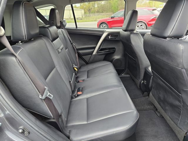 Used 2018 Toyota RAV4 Limited image 18