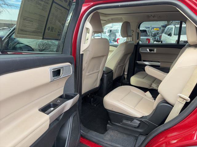 Certified 2023 Ford Explorer XLT w/ Equipment Group 202A image 18