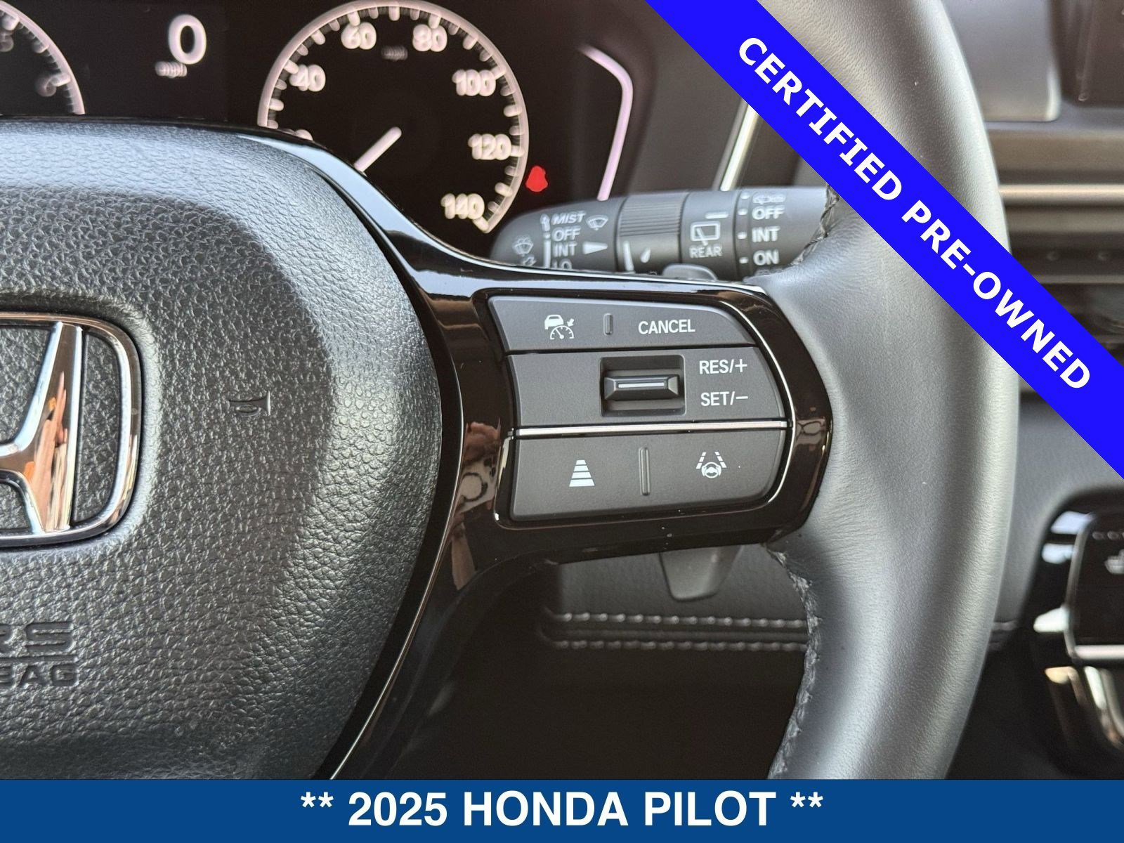 Used 2025 Honda Pilot EX-L image 26