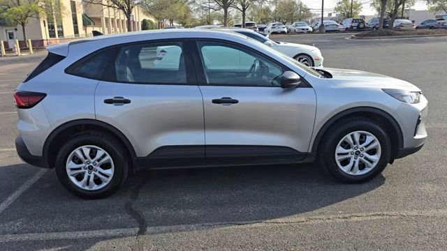 Certified 2023 Ford Escape AWD image 2