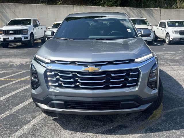 Used 2026 Chevrolet Equinox LT w/ Safety and Technology Package FWD image 9