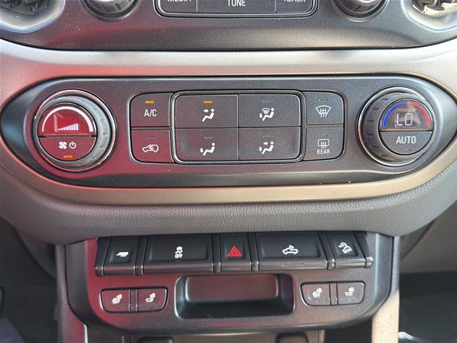 Used 2017 Chevrolet Colorado Z71 AWD/4WD image 11