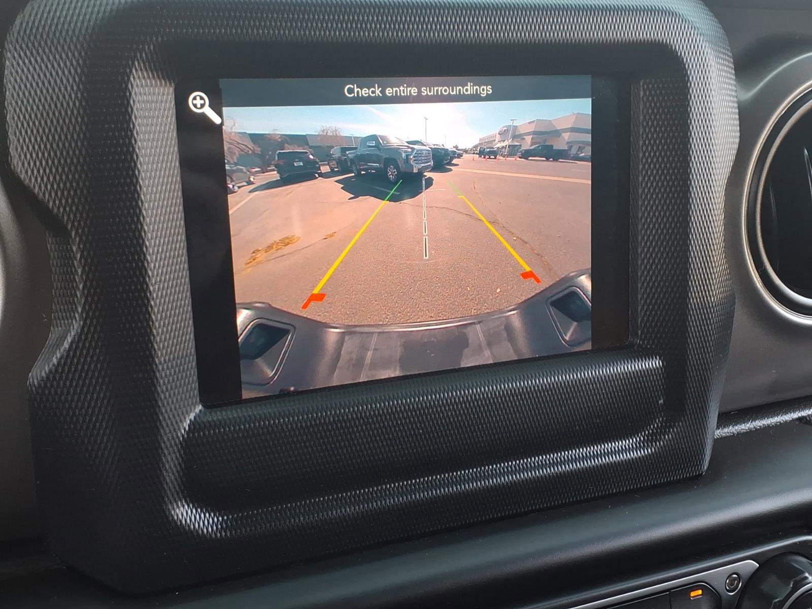 Used 2021 Jeep Gladiator Sport image 22