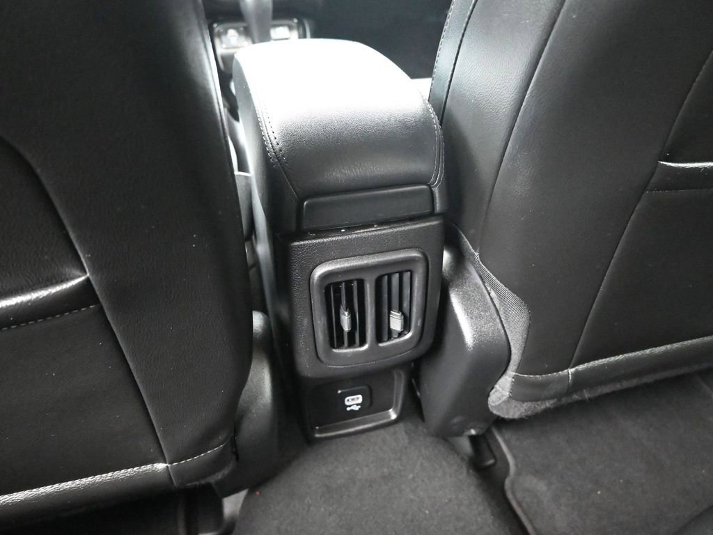 Used 2021 Jeep Compass Latitude image 21