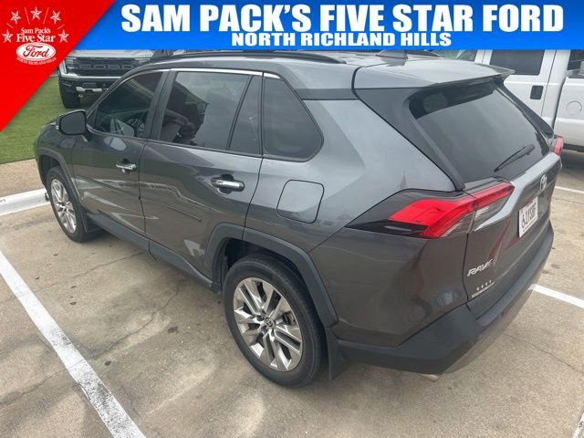 Used 2021 Toyota RAV4 Limited w/ Limited Grade Weather Package AWD/4WD image 10