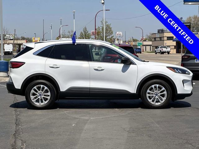 Certified 2022 Ford Escape SE w/ Cold Weather Package AWD/4WD image 3