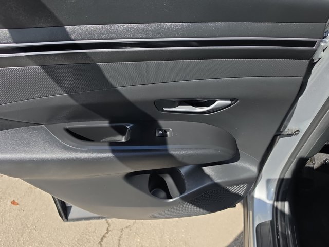 Used 2024 Hyundai Tucson SEL FWD image 13