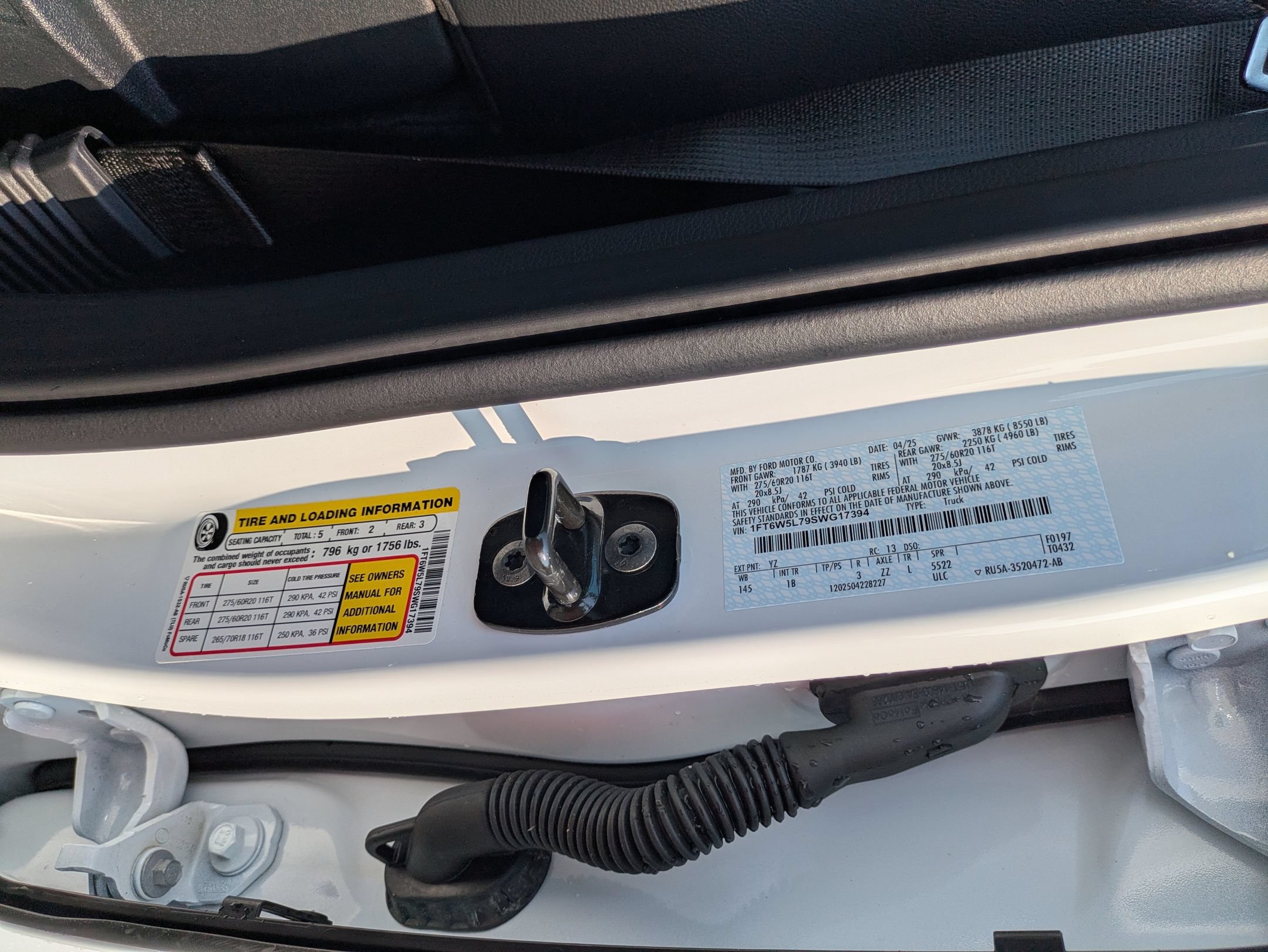 Certified 2025 Ford F150 Lightning Lariat AWD/4WD image 47