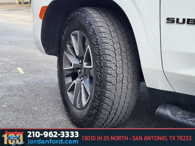Used 2024 Chevrolet Suburban Z71 w/ Off-Road Capability Package AWD/4WD image 35