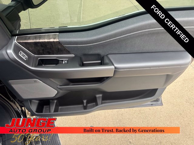 Certified 2025 Ford F250 Lariat w/ Chrome Package AWD/4WD image 16
