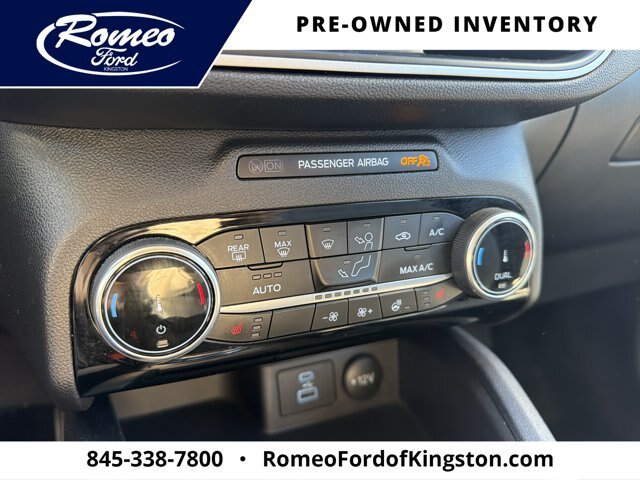 Certified 2022 Ford Escape SE w/ SE Sport Appearance Package AWD/4WD image 20