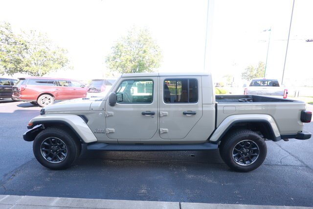 Used 2022 Jeep Gladiator Overland w/ Popular Equipment Package AWD/4WD image 10