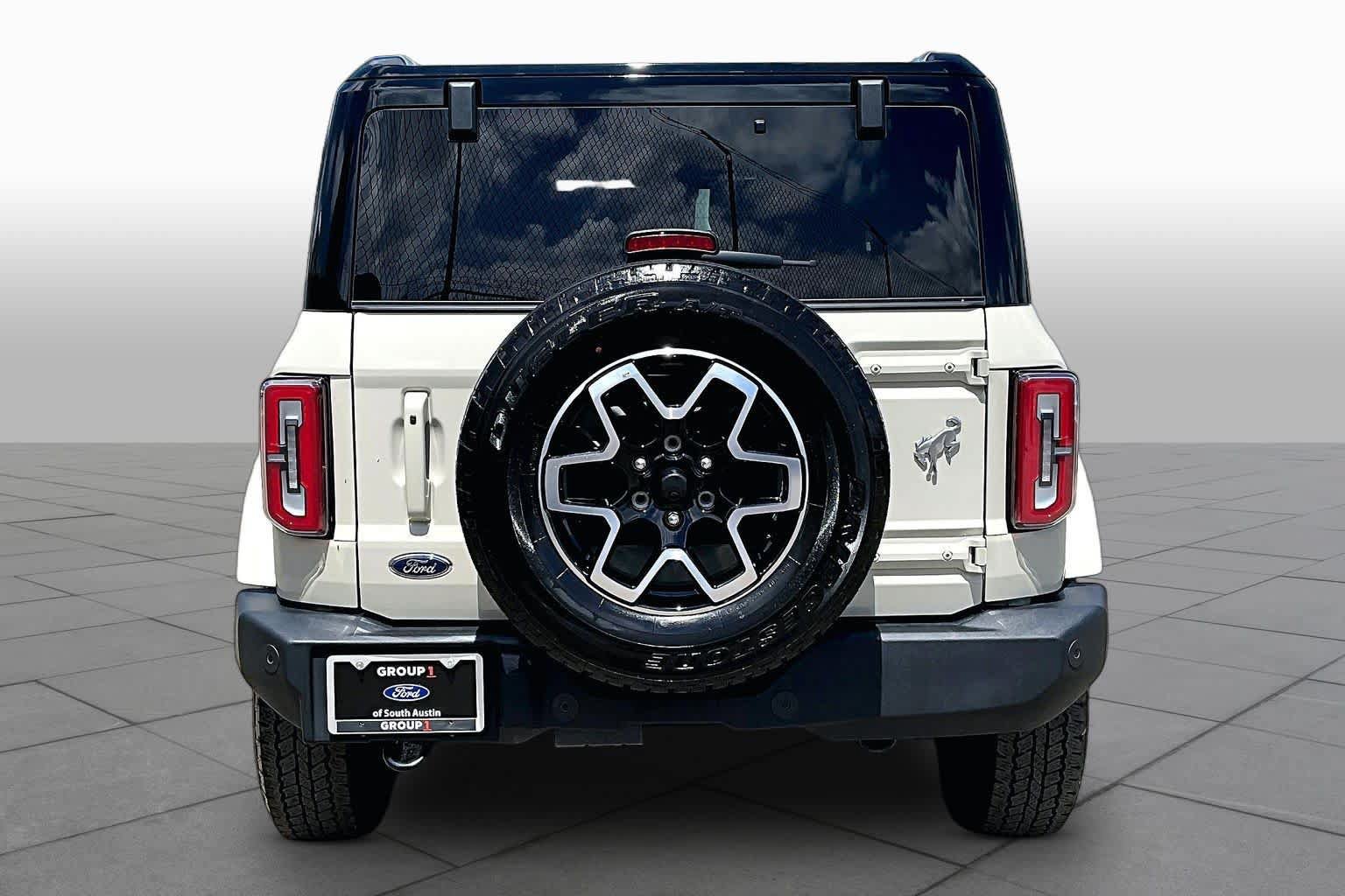 Certified 2025 Ford Bronco Outer Banks AWD/4WD image 5