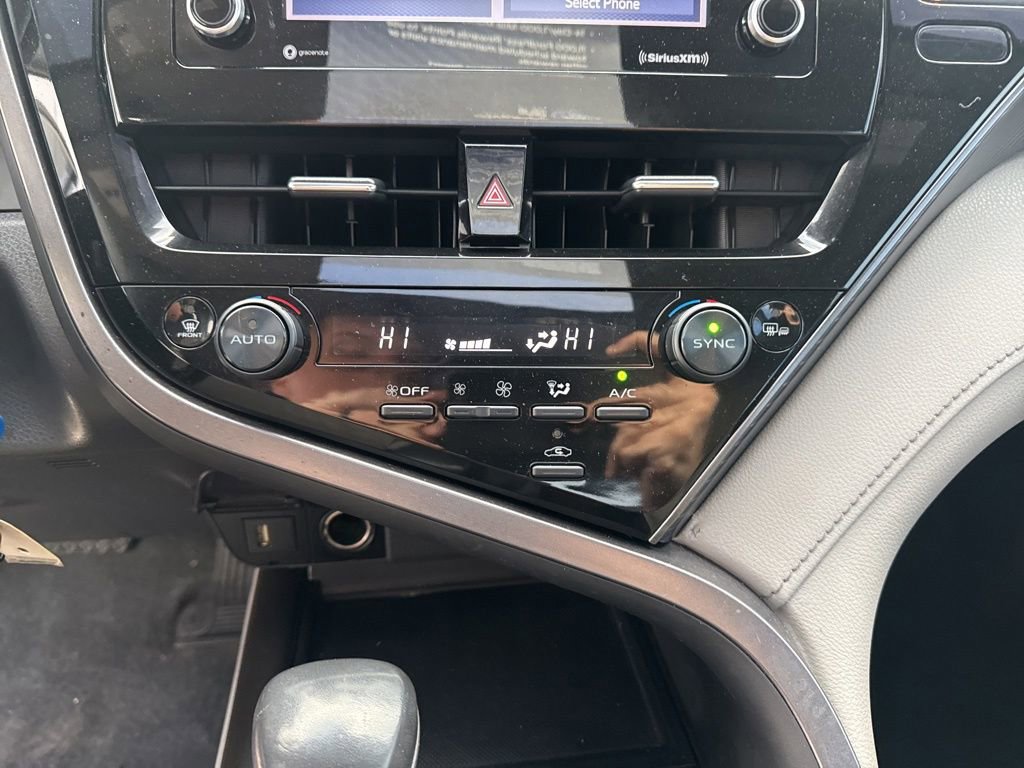 Used 2022 Toyota Camry SE image 20