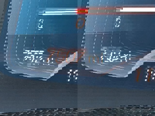 Used 2021 Chevrolet Corvette Stingray Premium Cpe w/ Z51 Performance Package image 23