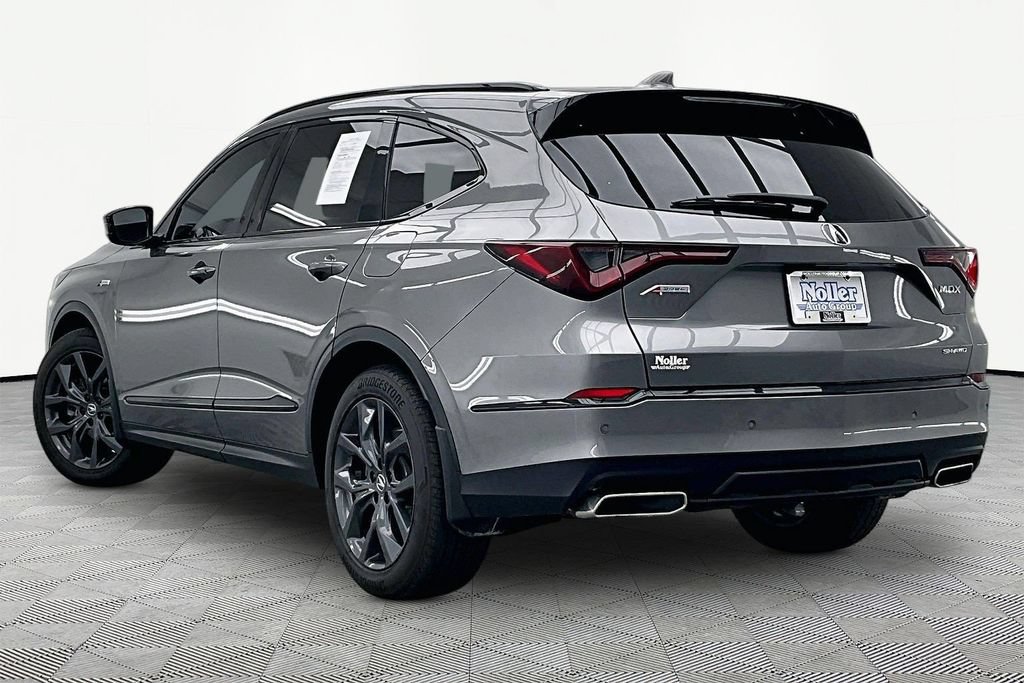 Used 2023 Acura MDX A-Spec AWD/4WD image 13