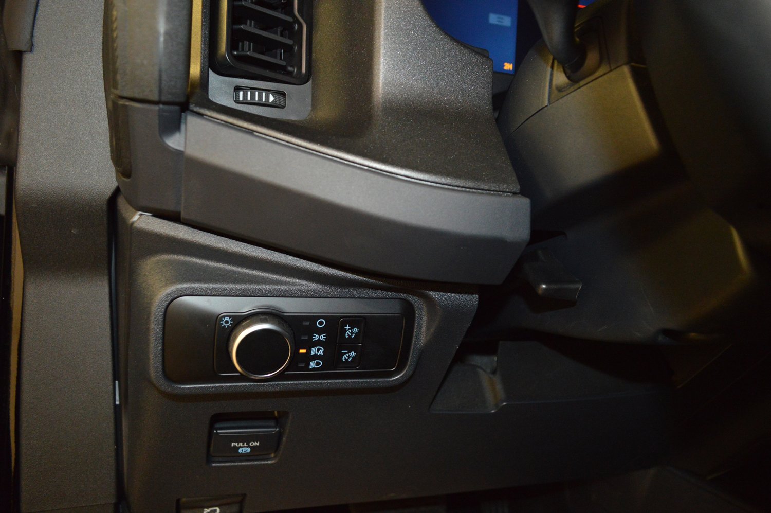 Certified 2025 Ford Bronco Big Bend AWD/4WD image 16