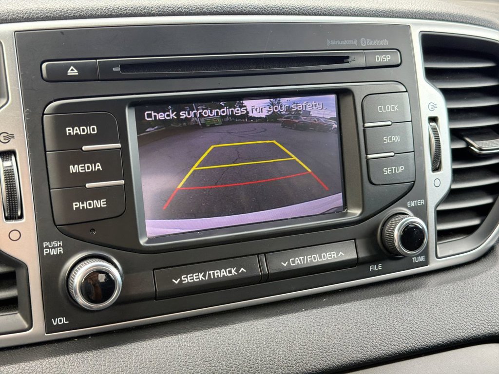 Used 2019 Kia Sportage LX FWD image 16
