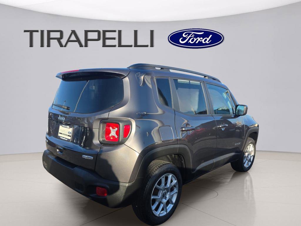 Used 2020 Jeep Renegade Latitude w/ Cold Weather Group image 3