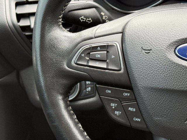 Certified 2019 Ford Escape SE FWD image 28