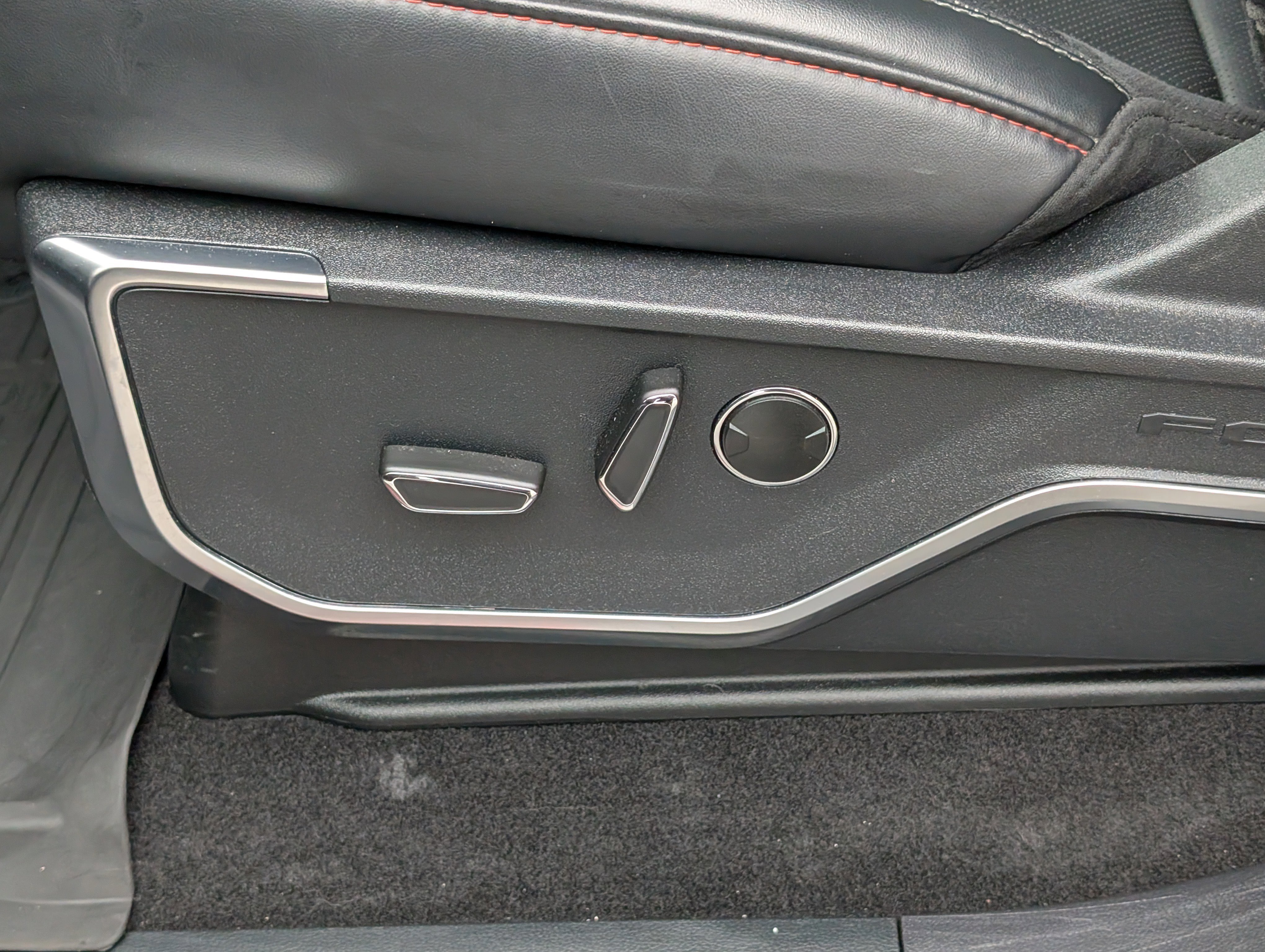 Certified 2024 Ford F150 Raptor image 22