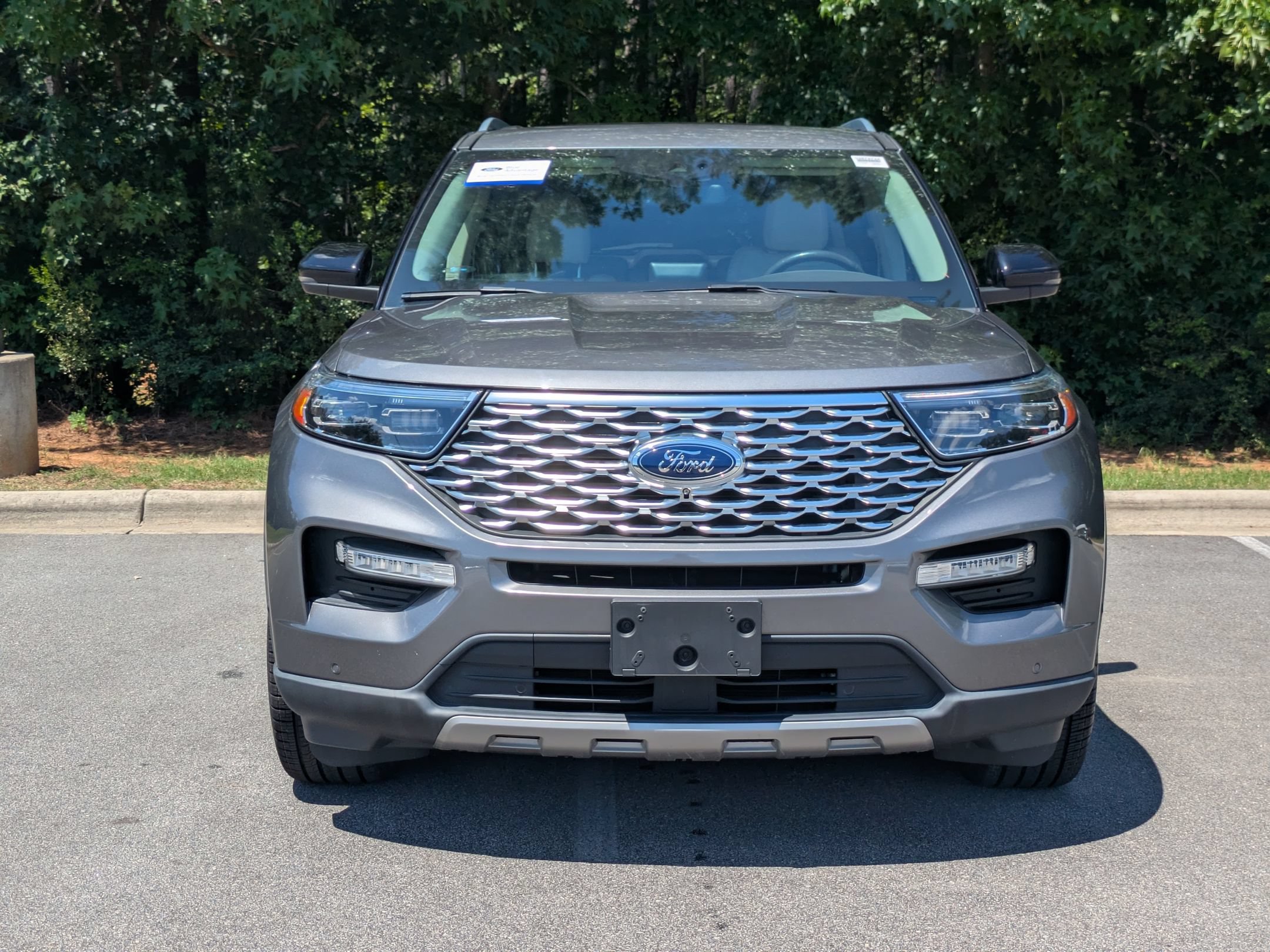 Certified 2021 Ford Explorer Platinum w/ Equipment Group 601A AWD/4WD image 7