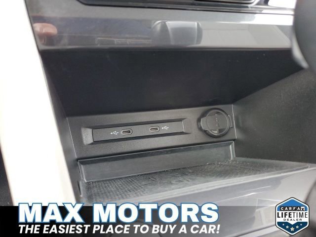 Used 2023 Volkswagen Tiguan SE image 26