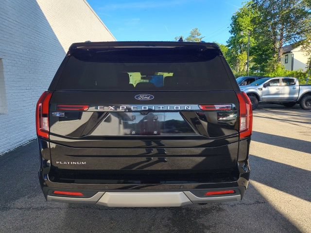 Certified 2025 Ford Expedition Platinum w/ Platinum Ultimate Package AWD/4WD image 9