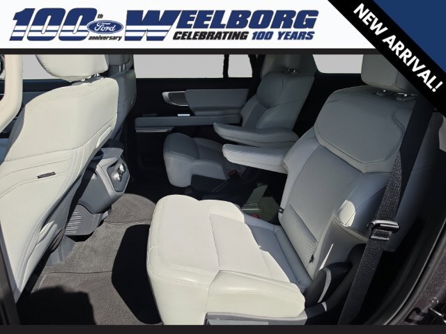 Certified 2025 Ford Expedition Platinum AWD/4WD image 23