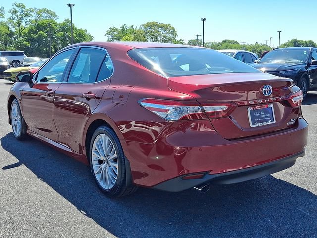 Used 2018 Toyota Camry XLE FWD image 4