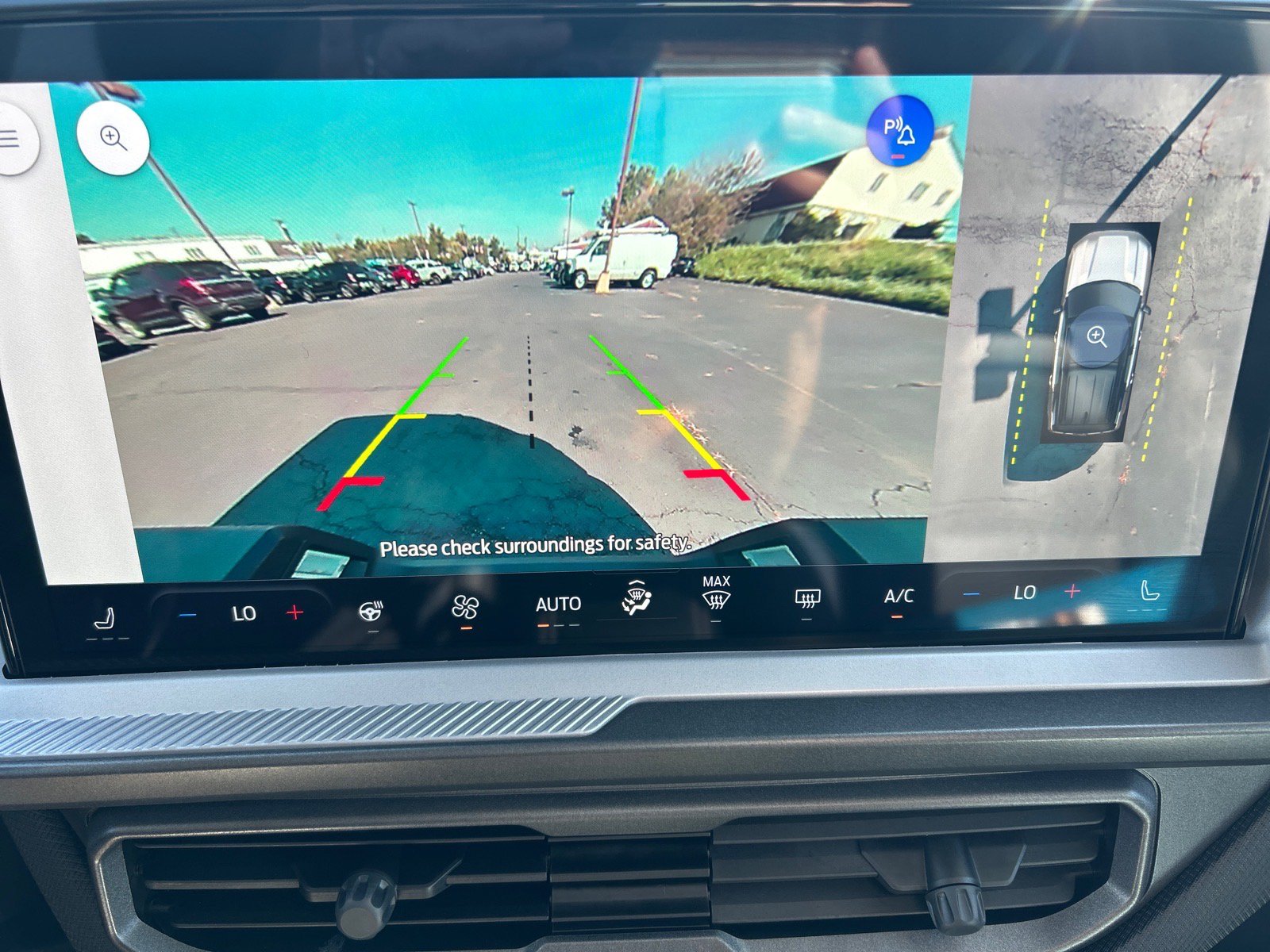 Certified 2025 Ford Bronco Sport Outer Banks w/ Outer Banks Tech Package+ AWD/4WD image 28
