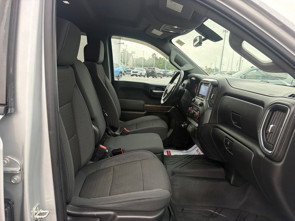 Used 2020 Chevrolet Silverado 1500 LT w/ All-Star Edition AWD/4WD image 39