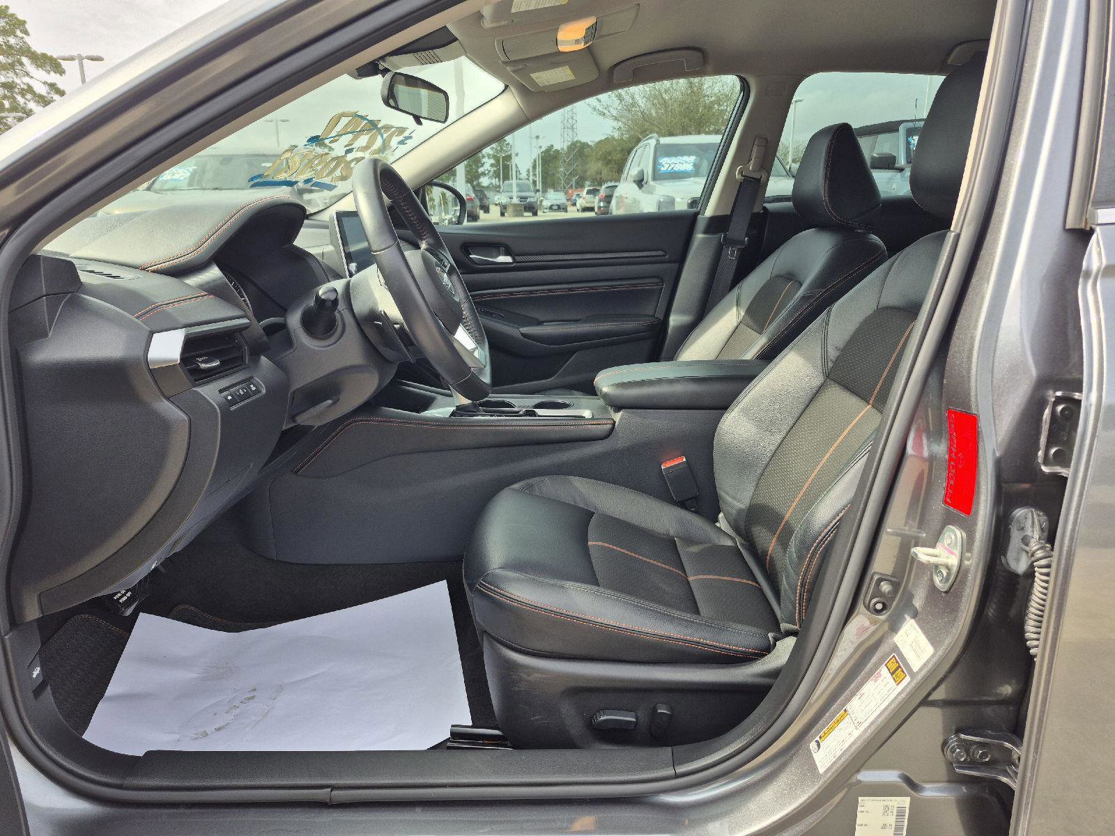 Used 2022 Nissan Altima 2.5 SR image 8