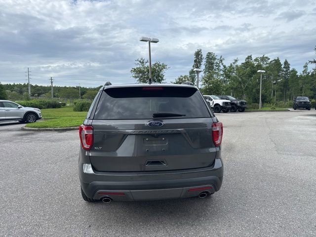 Certified 2017 Ford Explorer XLT w/ Equipment Group 202A FWD image 5