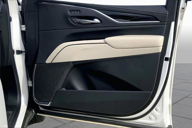 Used 2023 Cadillac Escalade Sport w/ Touring Package RWD image 23