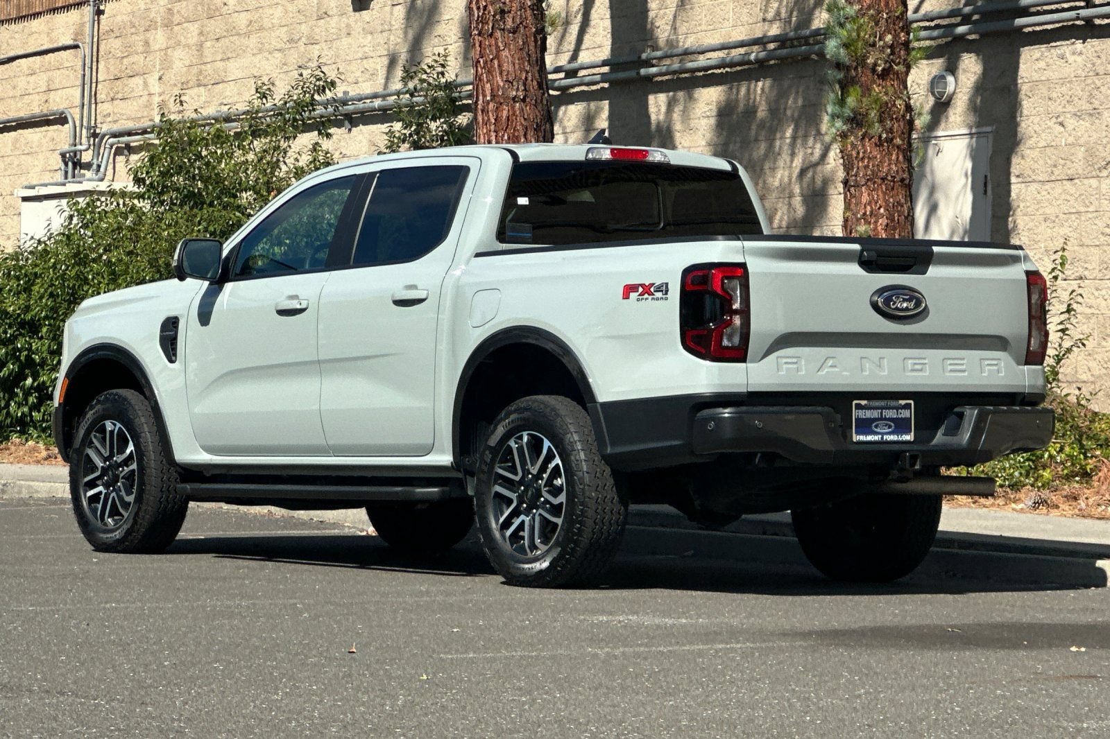 Certified 2024 Ford Ranger Lariat w/ FX4 Off-Road Package AWD/4WD image 5