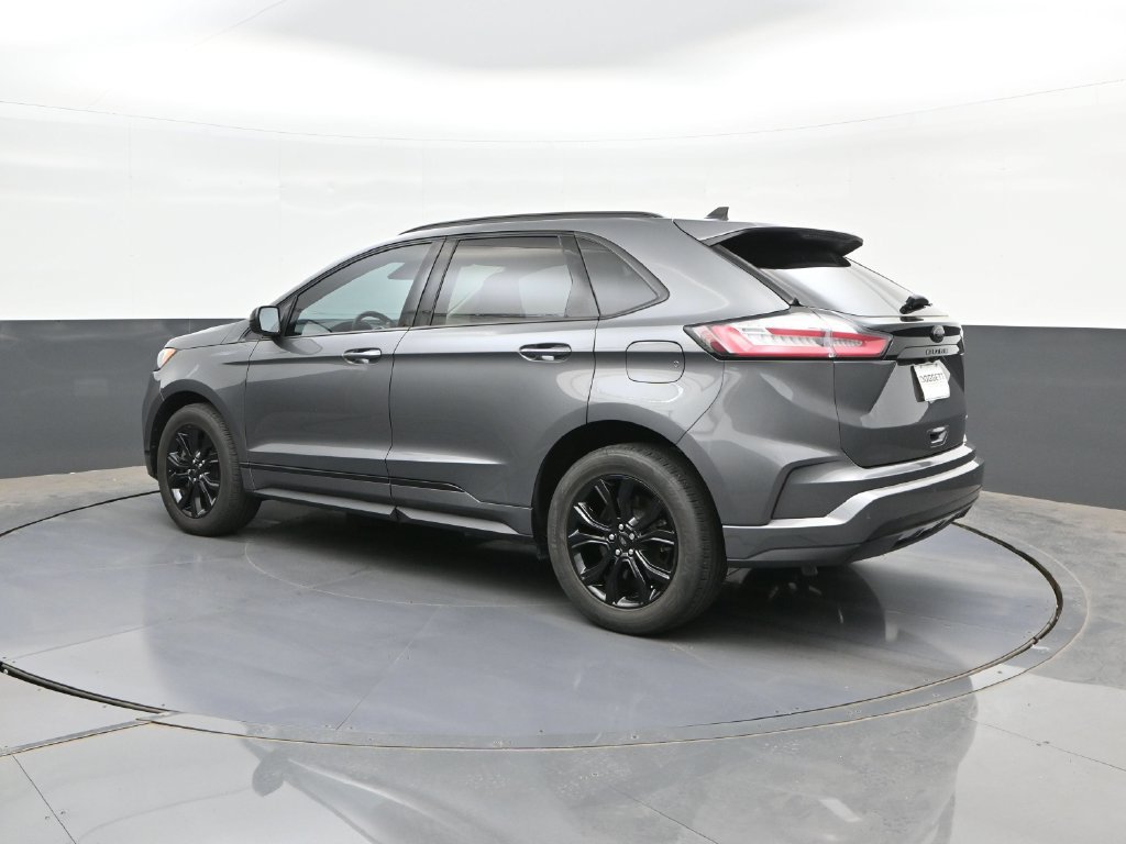 Certified 2024 Ford Edge SE w/ Black Appearance Package AWD/4WD image 5
